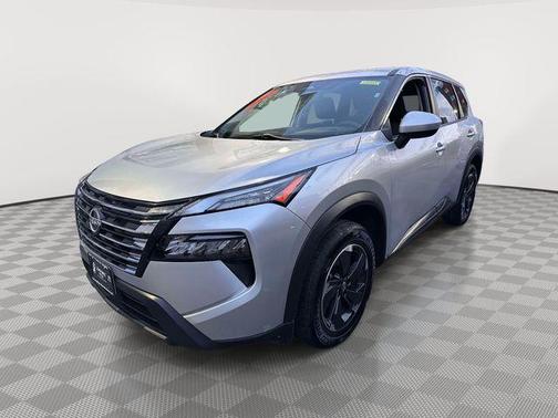Brilliant Silver Metallic 2024 Nissan Rogue SV