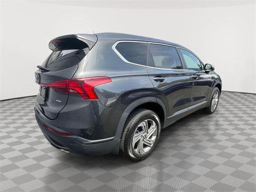 2022 Hyundai SANTA FE SE