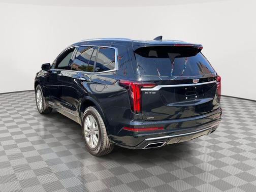 Stellar Black Metallic 2024 Cadillac XT6 Luxury AWD