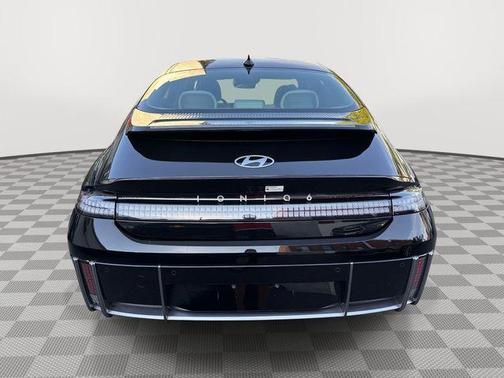 Onyx Black 2024 Hyundai IONIQ 6 SEL