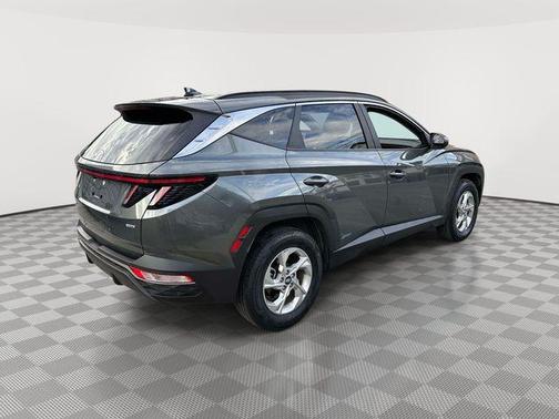 Amazon Gray 2023 Hyundai TUCSON SEL