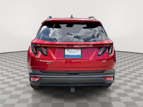 Red 2025 Hyundai TUCSON XRT