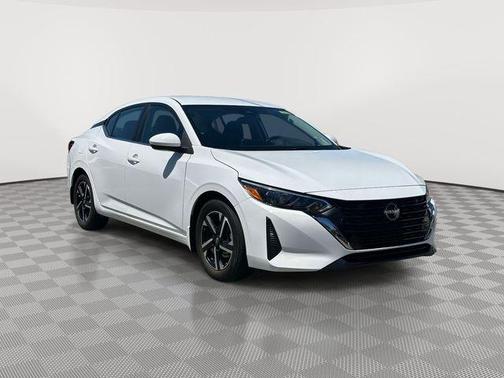 Cloud White 2024 Nissan Sentra SV