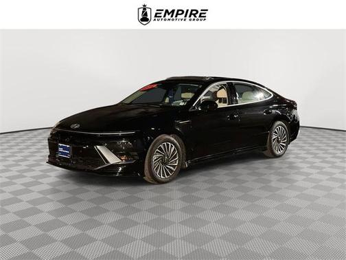 2024 Hyundai SONATA Hybrid Limited