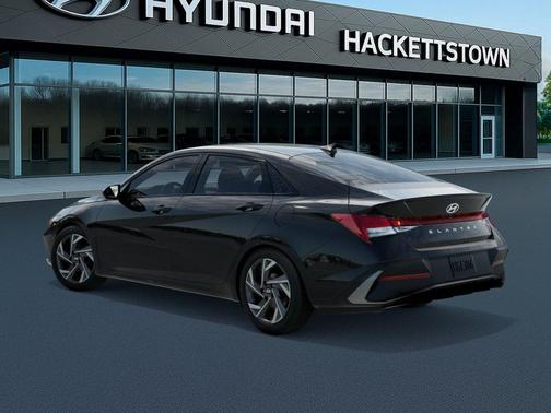 2026 Hyundai ELANTRA Sport