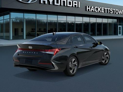 2026 Hyundai ELANTRA Sport