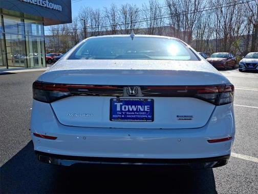 2023 Honda Accord Hybrid Touring