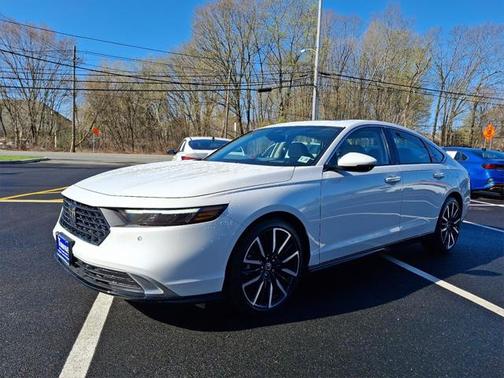 2023 Honda Accord Hybrid Touring