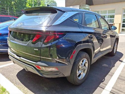 2023 Hyundai TUCSON SE