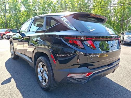 2023 Hyundai TUCSON SE