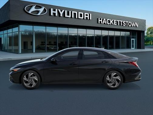 2025 Hyundai ELANTRA Sport