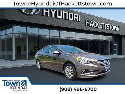 2017 Hyundai SONATA SE