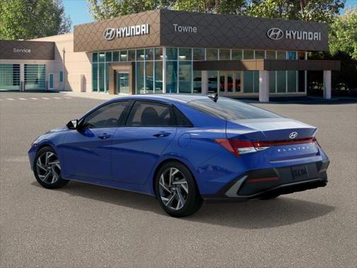 2025 Hyundai ELANTRA SEL