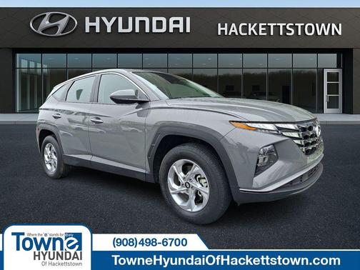 Hampton Gray 2024 Hyundai TUCSON SE