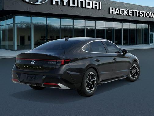2026 Hyundai SONATA SEL