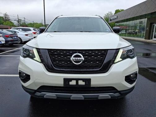 2019 Nissan Pathfinder SL