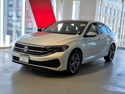 Opal White Pearl Effect 2023 Volkswagen Jetta 1.5T SE