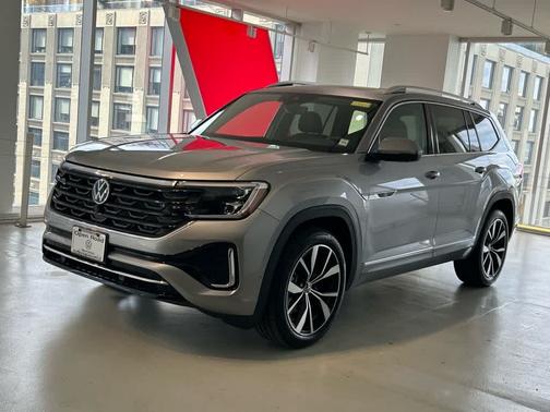 2025 Volkswagen Atlas 2.0T SEL Premium R-Line