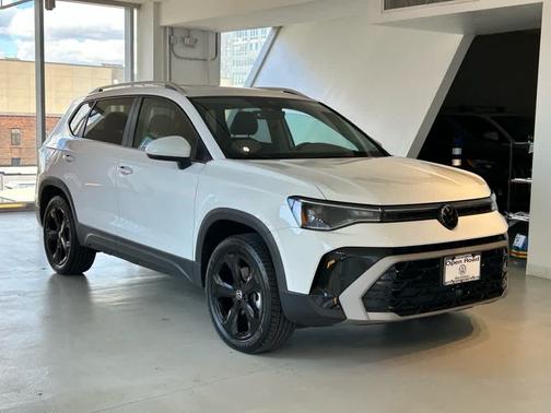 2025 Volkswagen Taos 1.5T SEL