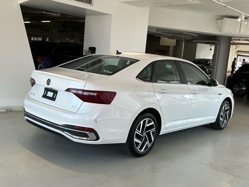 2023 Volkswagen Jetta 1.5T SEL