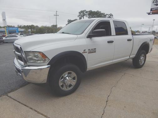 2018 RAM 2500 Tradesman Crew Cab SWB 4WD
