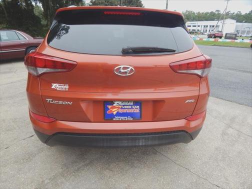 2016 Hyundai TUCSON SE