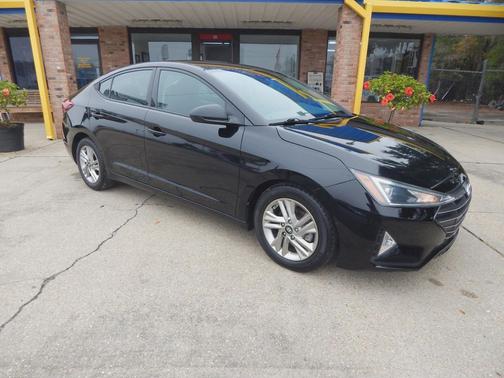 2020 Hyundai ELANTRA Limited