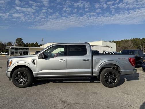 2022 Ford F-150 XLT