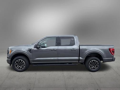 CARBONIZED GRAY METALLIC 2022 Ford F-150 XLT