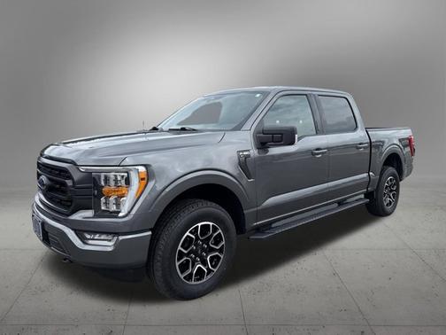 CARBONIZED GRAY METALLIC 2022 Ford F-150 XLT