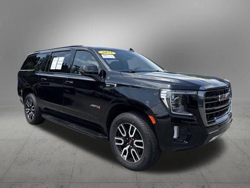 2023 GMC Yukon XL AT4
