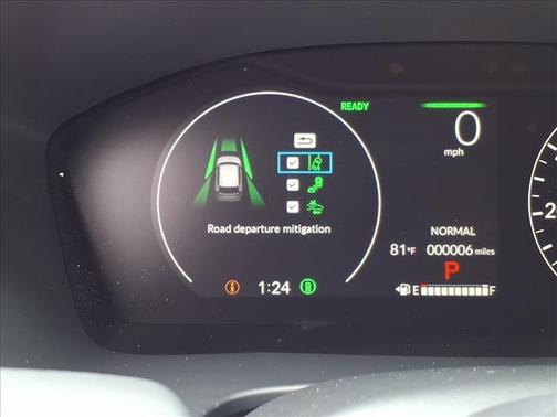 Platinum White Pearl 2026 Honda CR-V Hybrid Sport
