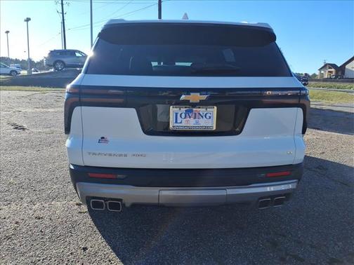 2024 Chevrolet Traverse LT