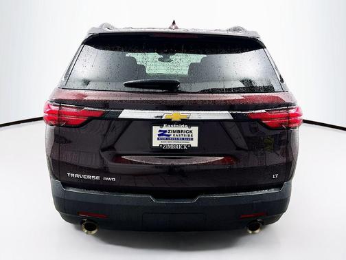 Black Cherry Metallic 2023 Chevrolet Traverse LT Cloth