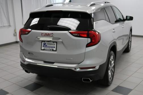 Quicksilver Metallic 2019 GMC Terrain SLT