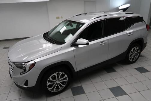 Quicksilver Metallic 2019 GMC Terrain SLT