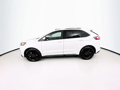 2022 Ford Edge ST Line
