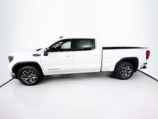 2025 GMC Sierra 1500 SLE
