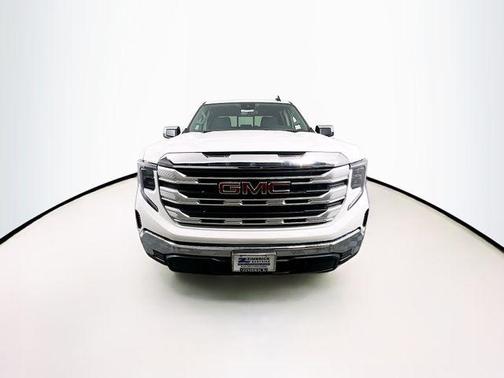 2025 GMC Sierra 1500 SLE