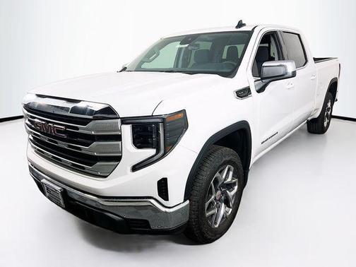 2025 GMC Sierra 1500 SLE