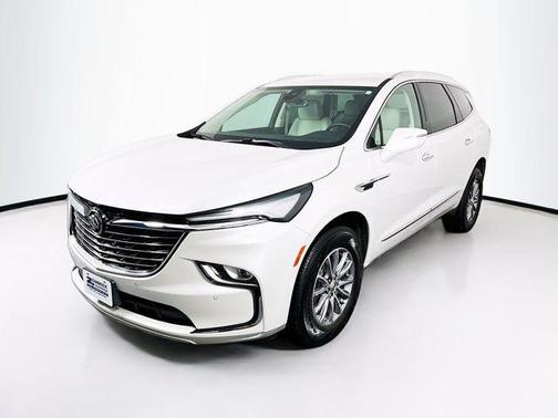 2024 Buick Enclave Essence AWD