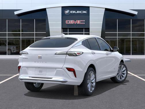 White Frost Tricoat 2026 Buick Envista Avenir FWD