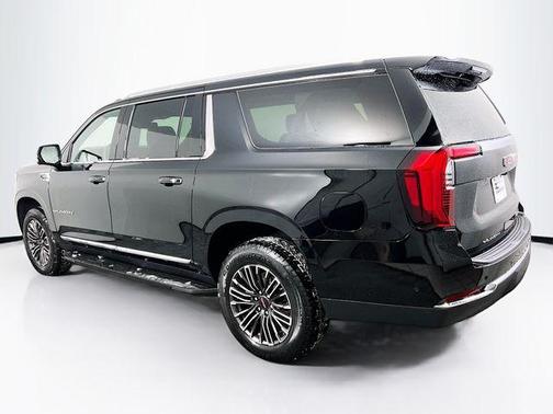 2026 GMC Yukon XL 4WD Elevation