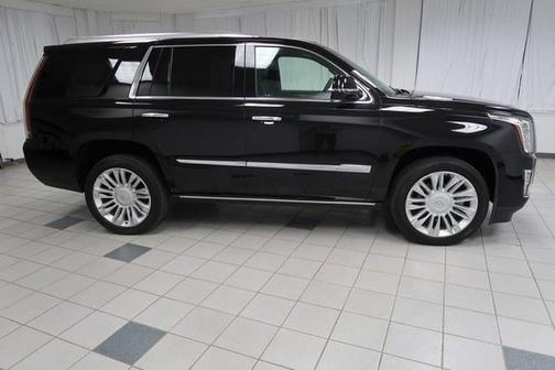 2016 Cadillac Escalade Platinum