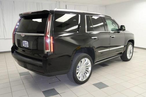 2016 Cadillac Escalade Platinum