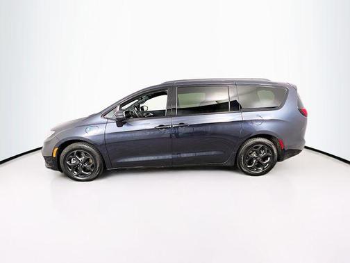2021 Chrysler Pacifica Hybrid Touring L