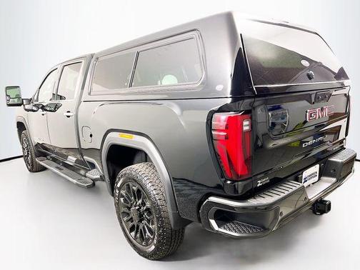 2024 GMC Sierra 2500 Denali