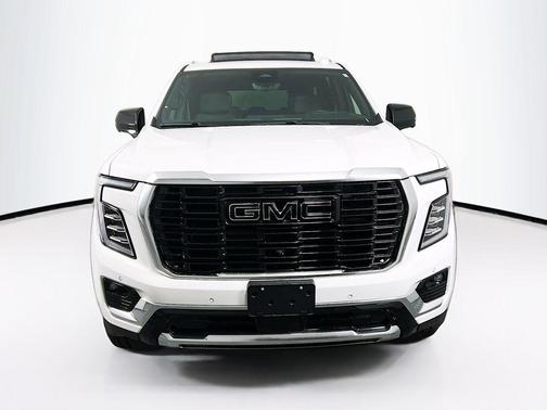 Summit White 2026 GMC Yukon XL Denali