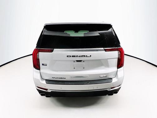Summit White 2026 GMC Yukon XL Denali