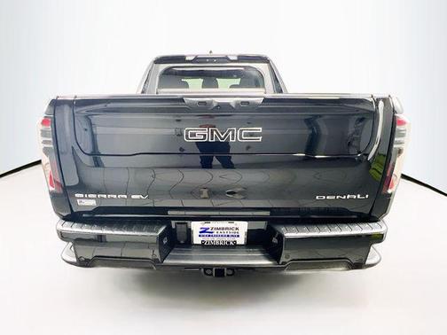 2025 GMC Sierra EV Max Range Denali